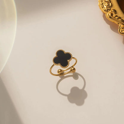 ANILLO DE LUJO TRÉBOL AJUSTABLE