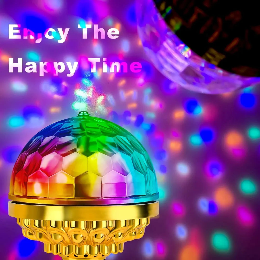 Ambiente de fiesta con la Bola Mágica de Luces LED Giratorio 360°