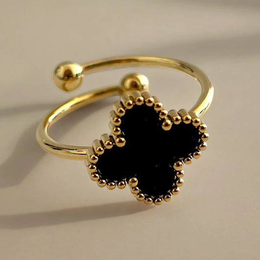 ANILLO DE LUJO TRÉBOL AJUSTABLE