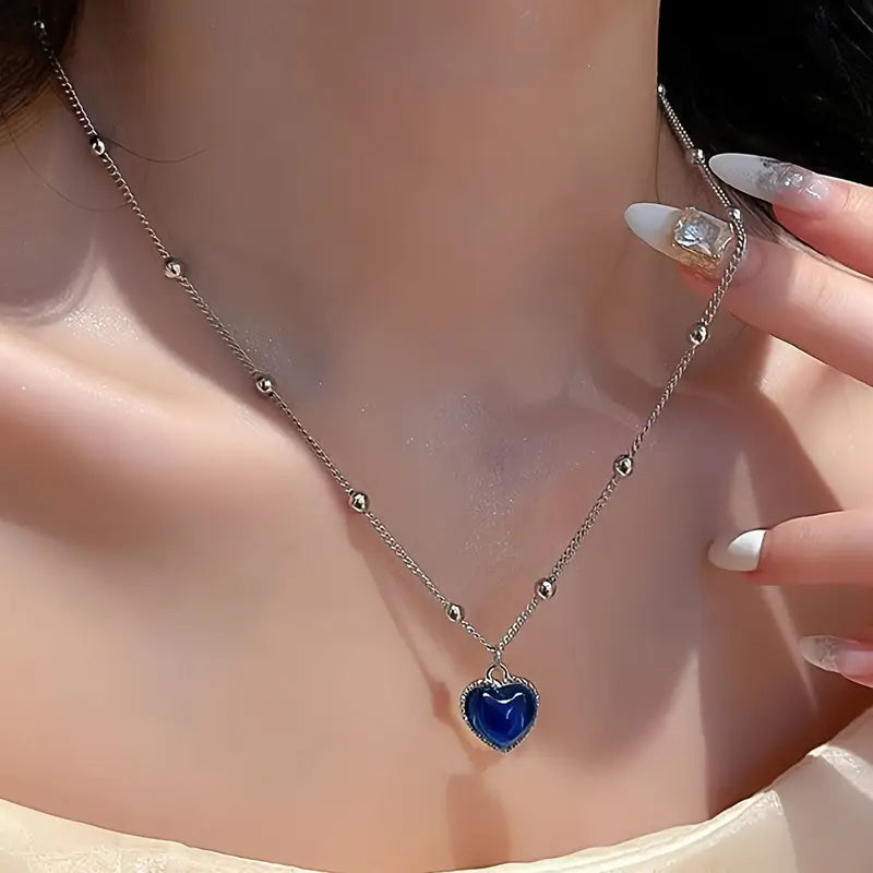 COLLAR CON CORAZÓN DE EMOCIONES