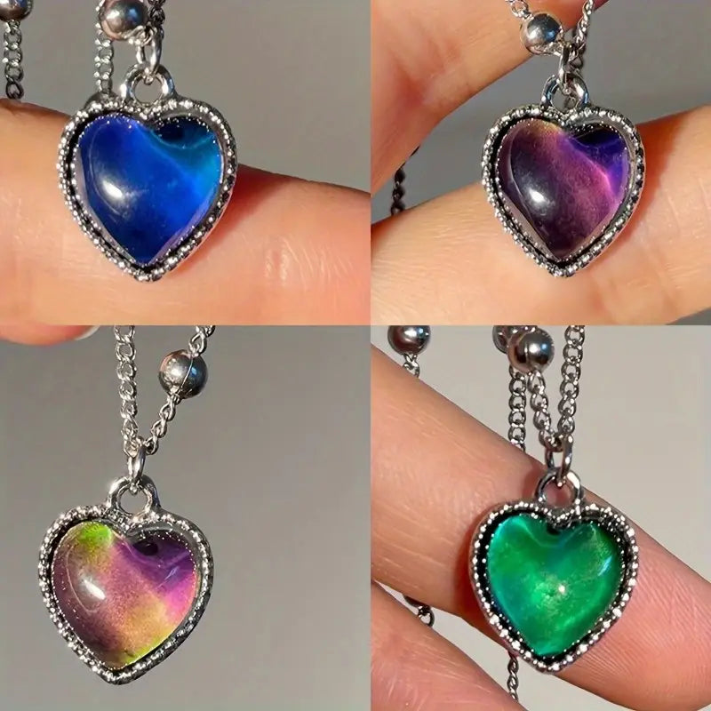 COLLAR CON CORAZÓN DE EMOCIONES